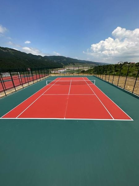 ZBS TENİS KORT BOYASI (Tenis kortları ve spor sahalarının zeminleri için)