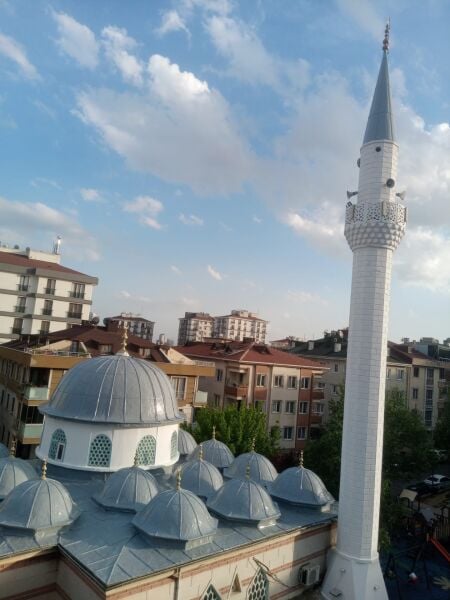 ZBS KURŞUN BOYASI (Cami kubbelerinin ve çatılarının kurşun zeminleri için)