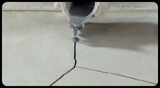 ZBS 2K ZEMİN TAMİR MACUNU -İNCE (Kendiliğinden yayılan, Ağır yük tamir macunu)